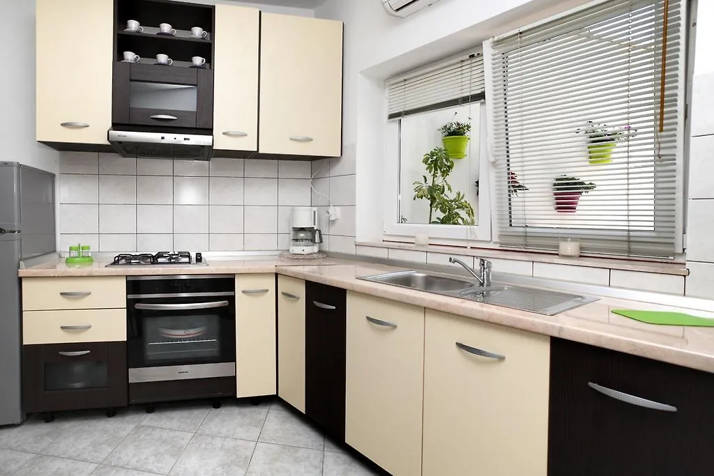 Apartment Lidija Spalato