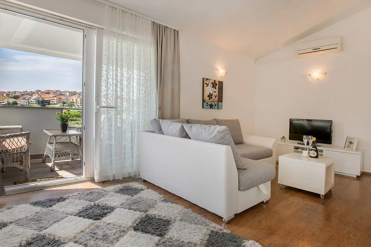 Apartment Lidija Spalato